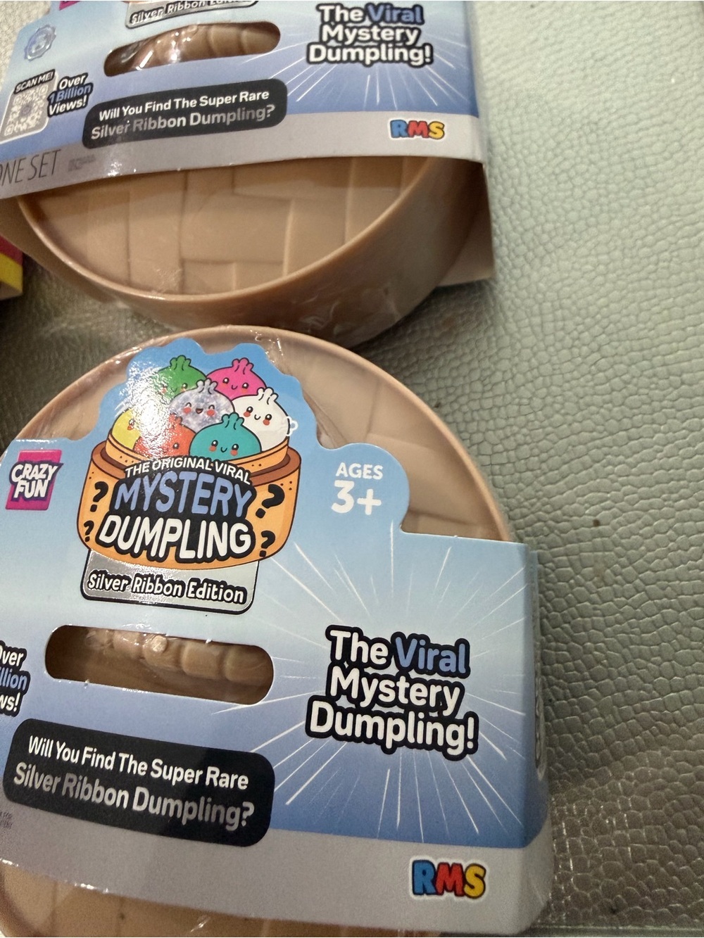 Mystery Dumpling Silver Ribbon Edition - Beige
